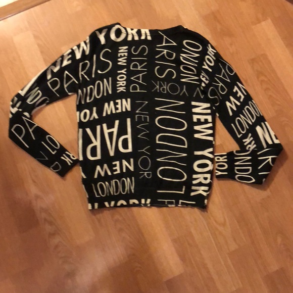 Black and Cream Forever 21 Sweater - Picture 6 of 8